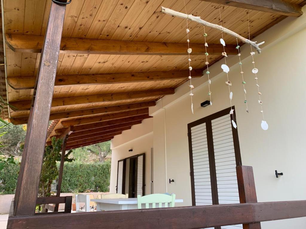 Gialova Garden Bungalow Luaran gambar